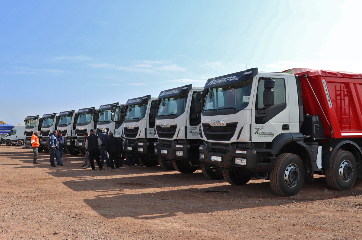 Камиони IVECO Trakker за АМ Хемус