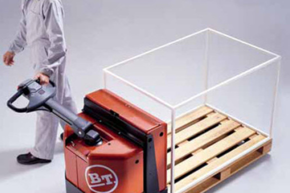 Електрическите палетни колички на Toyota Material Handling Europe със сертификат Quiet Mark 2013