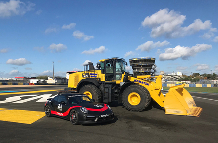 Ехо от премиерата на новия челен товарач Komatsu WA475-10 (Галерия)