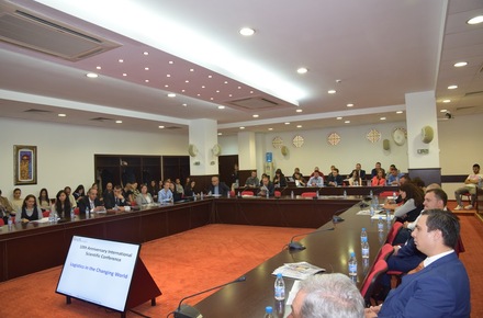 Евромаркет Кари на 25-годишния юбилей на катедра "Логистика" в УНСС